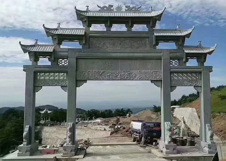 石牌楼
